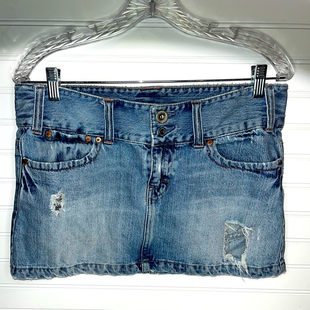 American Eagle Distressed Jean Mini Skirt Size 8
